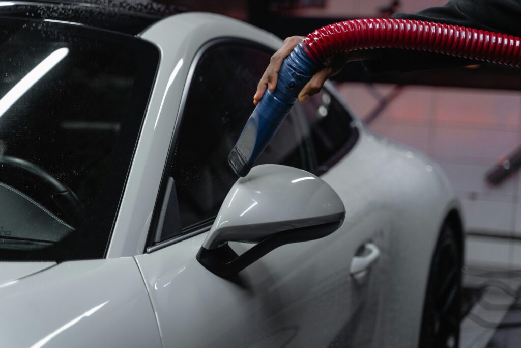 Mobile Luxury Car Detailing
