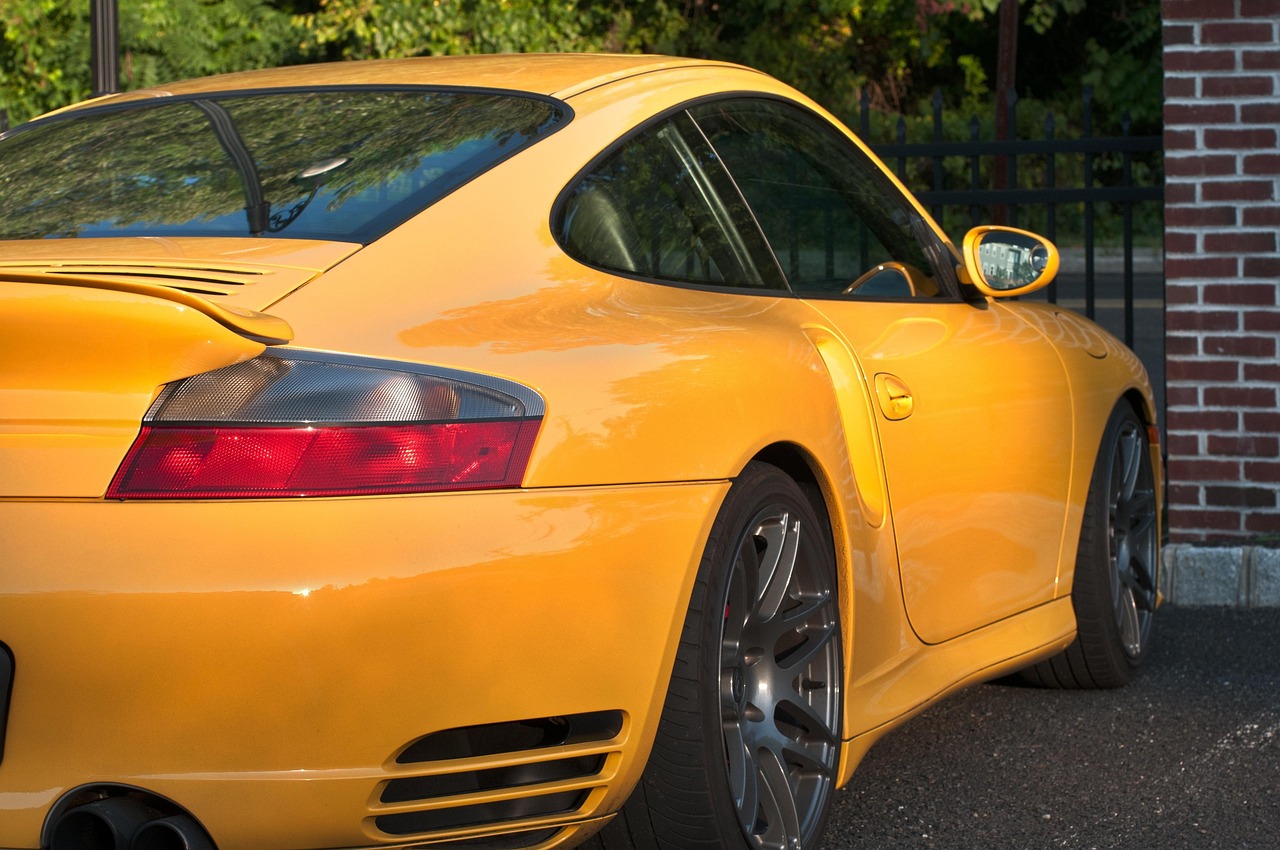 5 Proven Porsche Lease Deals That Beat Dealership Prices Every Time
